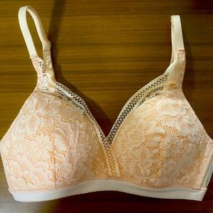 Knixy Lace Deep-V Bralette (New Without Tags)